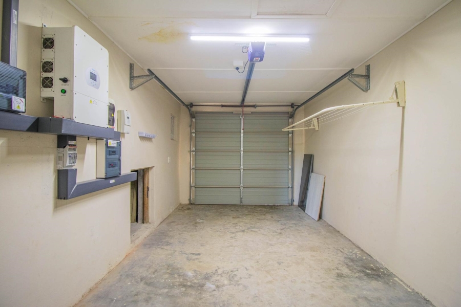 4 Bedroom Property for Sale in Hartenbos Landgoed Western Cape